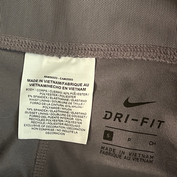NIKE Leggings Epic Crop Tight Dri-Fit Athletic Pants Running Gray Mesh Capri S - Picture 2 of 7